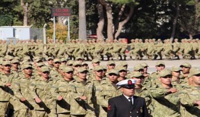 İSKENDERUN’DA BAHRİYELİLER YEMİN ETTİ