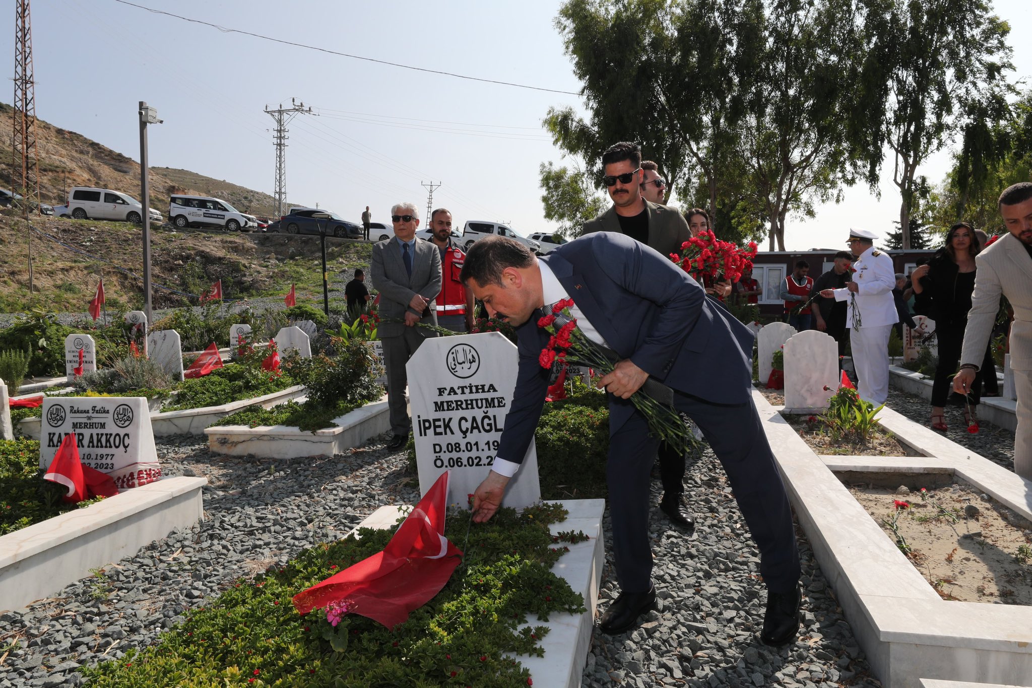 MASATLI ÇİFTİ HATAYLILARI BAYRAMDA YALNIZ BIRAKMADI