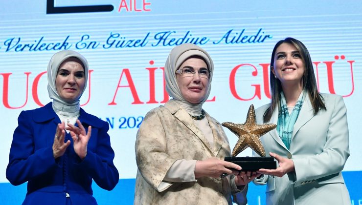 EMİNE ERDOĞAN’DAN HATAY’IN GÖNÜL ELÇİSİNE ÖDÜL