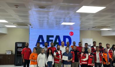 AFAD HATAY’DAN ARAF’A TEŞEKKÜR PLAKETİ
