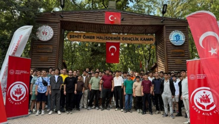 ŞEHİT VE GAZİ ÇOCUKLARI İSTANBUL’U GEZDİ