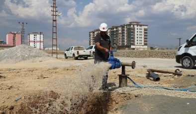 ÖNTÜRK: “KURAKLIK VE DEPREM BİZİ DURDURAMADI”