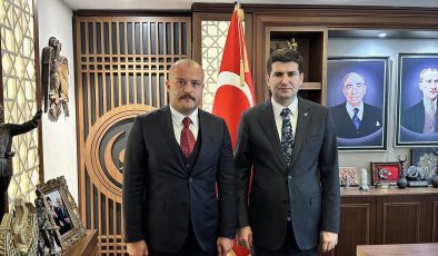 Ülkü Ocakları Hatay İl Başkanı Mehmet Sinan Çelik, Genel Başkan Yıldırım’ı Ziyaret Etti