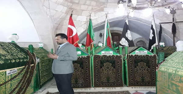 EMRULLAH GÜLEN:’’  BU KUTLU GECE GÖNÜLLERİMİZE FERAHLIK, ŞEHRİMİZE BEREKET GETİRSİN’’