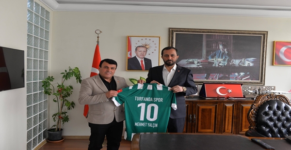 BAŞKAN MEHMET YALÇIN, TURFANDA MAHALLE MUHTARI HASAN AY’I AĞIRLADI