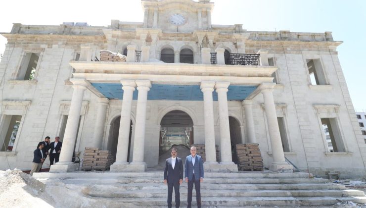 HATAY’IN TARİHİ MİRASI GÜN YÜZÜNE ÇIKIYOR: VALİ MASATLI VE KAYMAKAM AKDAŞ, RESTORASYON ÇALIŞMALARINI İNCELEDİ
