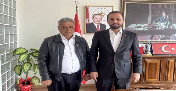 BAŞKAN MEHMET YALÇIN, GÜVEN TAZELEYEN İLHAMİ AKTAŞ’I KUTLADI