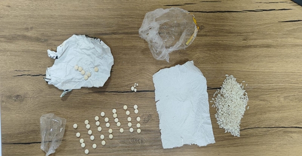 MOTOSİKLET SÜRÜCÜSÜNÜN ÜZERİNDEN CAPTAGON ÇIKTI