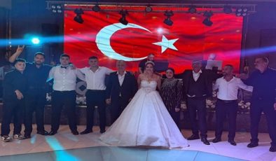 HATAY VALİLİĞİ İL PLANLAMA VE KOORDİNASYON MÜDÜRÜ MUSTAFA ÖRGÜT, YEĞENİNİN MUTLULUĞUNA ORTAK OLDU