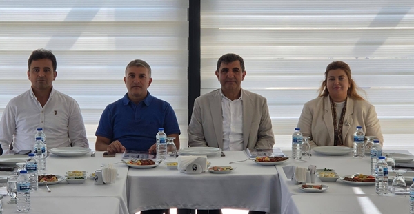 AK PARTİ HATAY TEŞKİLATI’NDA KAPSAMLI İSTİŞARE TOPLANTISI