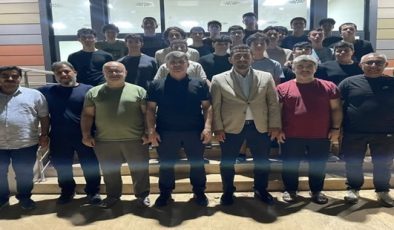 HBB GENEL SEKRETER YARDIMCISI UĞUR KANDEMİR, İSTANBUL’DAN KAMPA GELEN ÖĞRENCİLERLE BULUŞTU