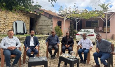 YAYLADAĞI BELEDİYE BAŞKANI MEHMET YALÇIN’DAN DUSDURU MAHALLESİ’NE ZİYARET